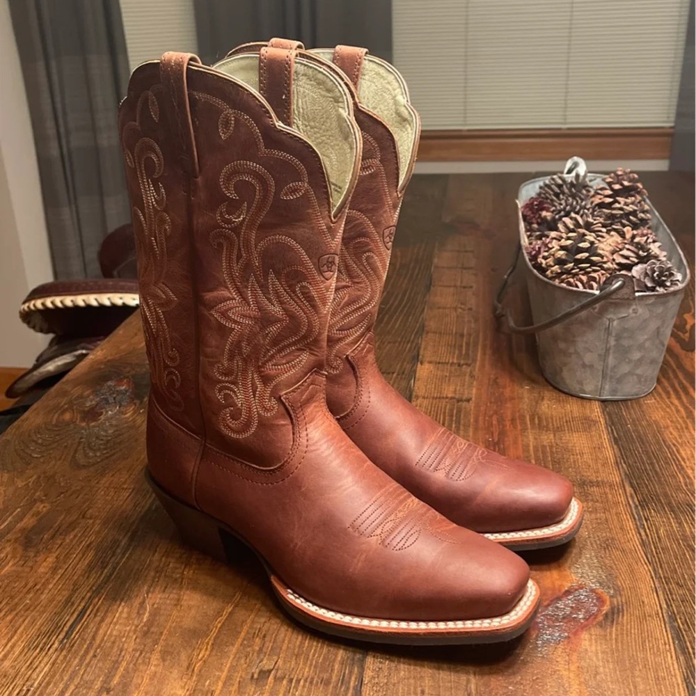 Ariat Russet Rebel Legend Boots
